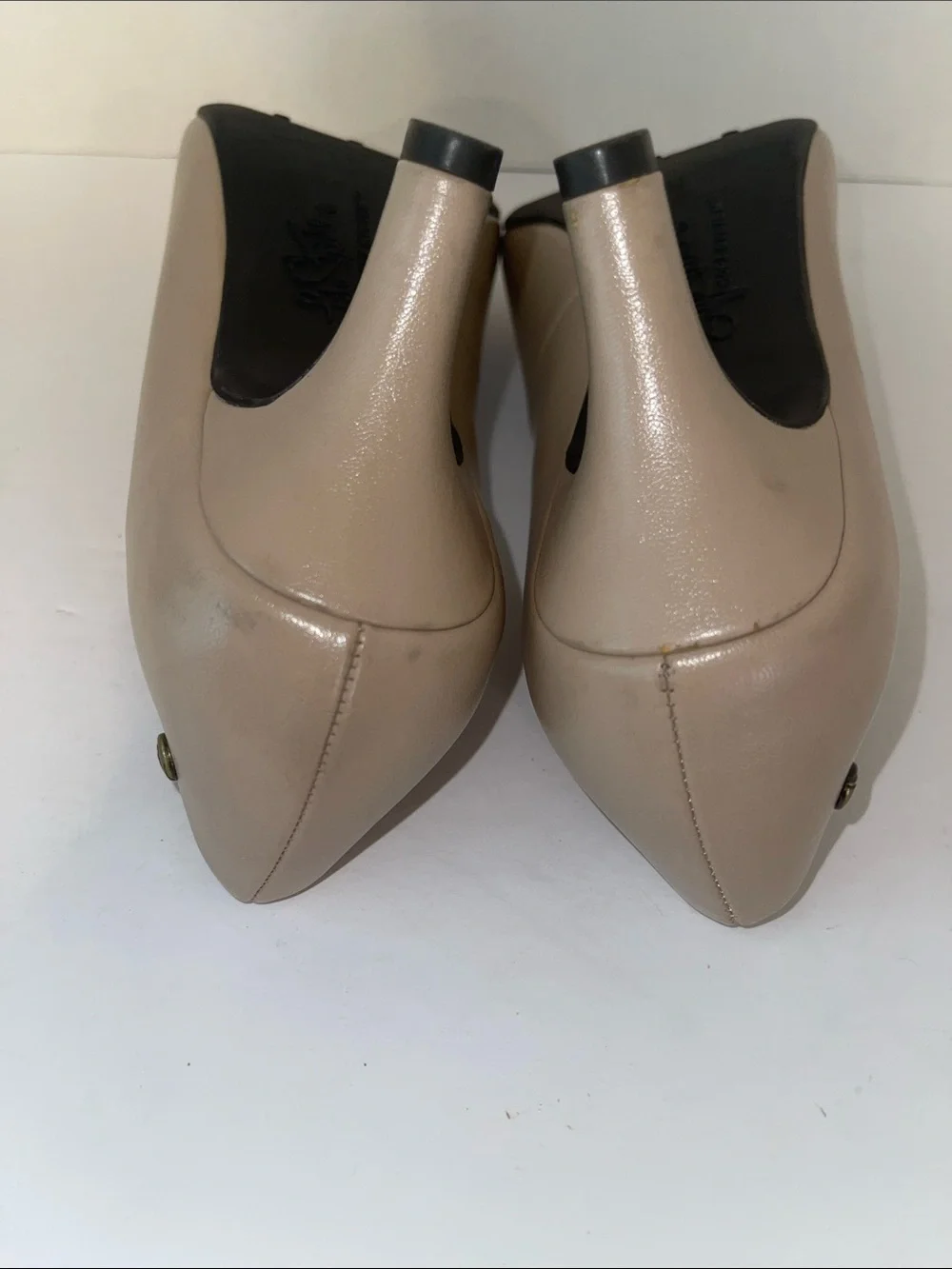 Life Stride Soft System Classic Women's Nude Pumps - Elegant Everyday Heel